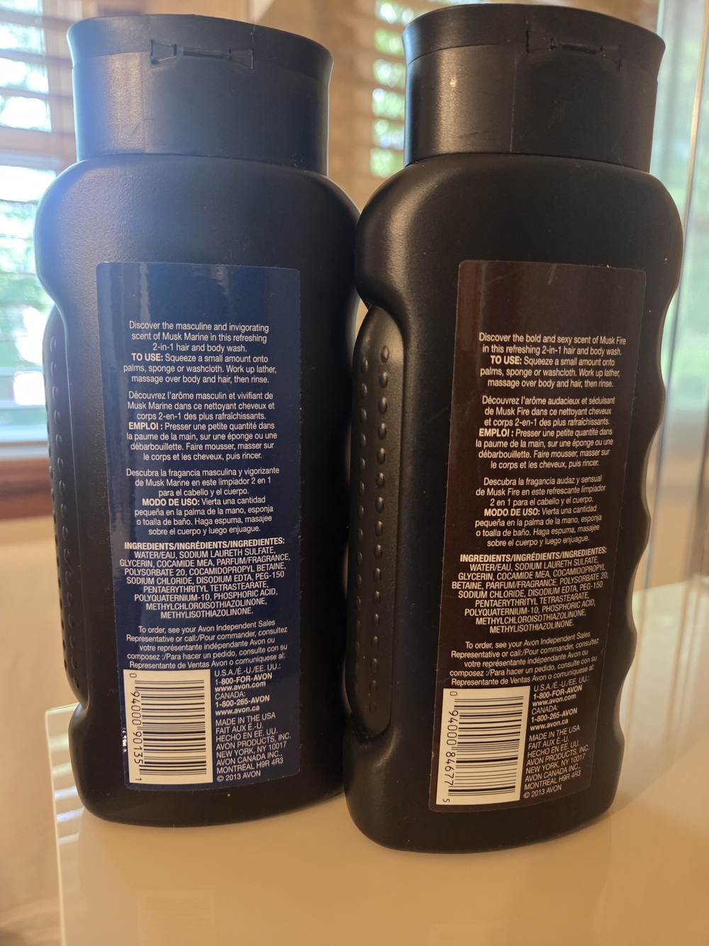 Avon Musk Marine & Musk Fire 2-in-1 Hair & Body Wash Duo (blue, red) - Picture 2 of 6